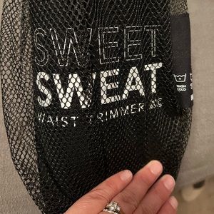 NEW Sweet Sweat Waist Trimmer 'Xtra Coverage' Belt - Premium Waist Trainer XL